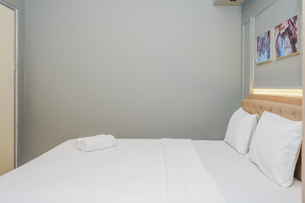 comfortable and homey 2br apartment at m town residence