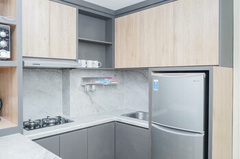 comfortable and homey 2br apartment at m town residence