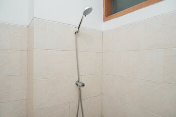 homey studio margonda residence 1 apartment