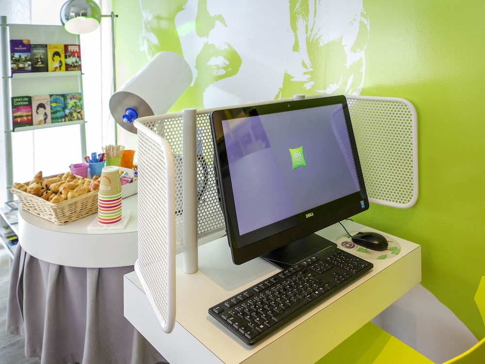 ibis styles cannes le cannet