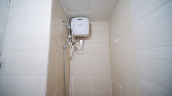 restful and dreamy 1br apartment at tamansari prospero