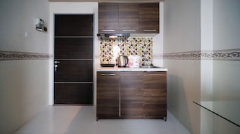 restful and dreamy 1br apartment at tamansari prospero