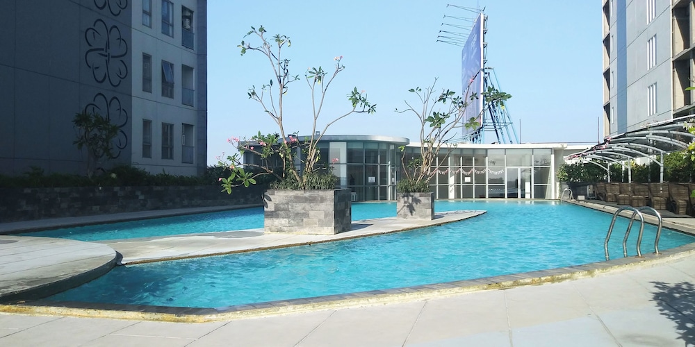 restful and dreamy 1br apartment at tamansari prospero