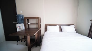 restful and dreamy 1br apartment at tamansari prospero