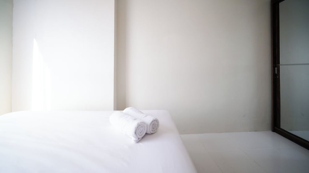 restful and dreamy 1br apartment at tamansari prospero