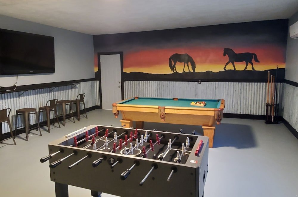 andrea abode 5 bedroom home by redawning