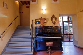Country Hotel Borgo Sant'ippolito,Ginestra>>Florence,4 star
