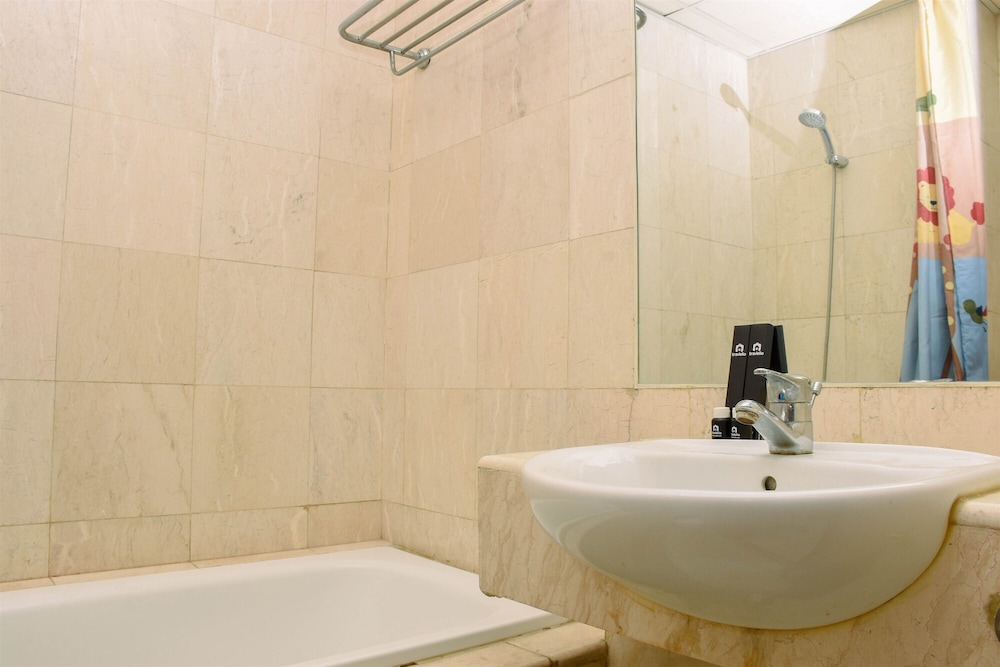 elegant and comfort 1br extra room apartment at bellagio residence