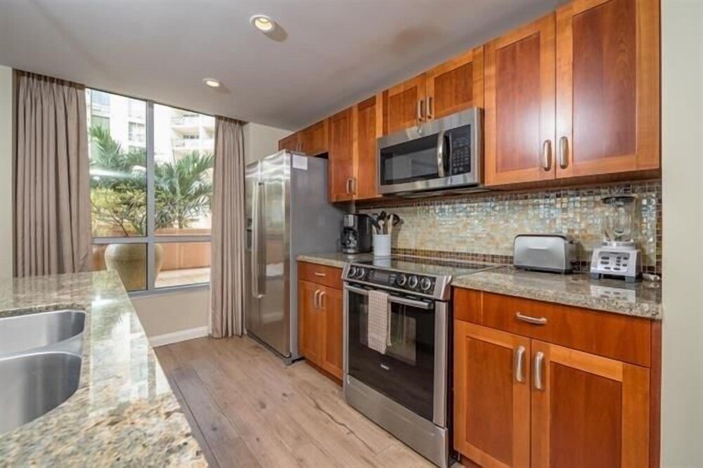 honua kai 215 2 bedroom 2 bath 2 condo by redawning