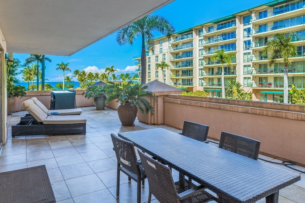 honua kai 215 2 bedroom 2 bath 2 condo by redawning