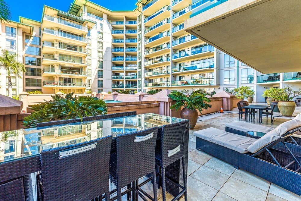 honua kai 215 2 bedroom 2 bath 2 condo by redawning