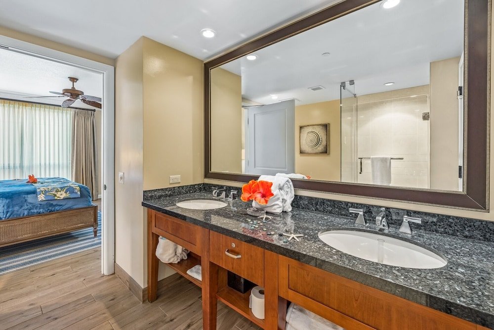 honua kai 215 2 bedroom 2 bath 2 condo by redawning