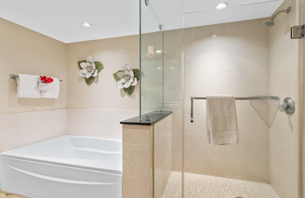 honua kai 215 2 bedroom 2 bath 2 condo by redawning