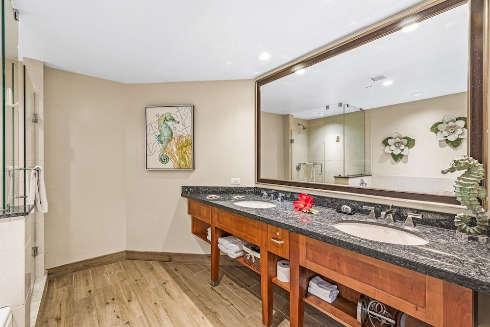 honua kai 215 2 bedroom 2 bath 2 condo by redawning