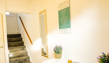 the gathering chester 3 sleeps 14 very close to city centre racecourse within walls