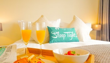 the gathering chester 3 sleeps 14 very close to city centre racecourse within walls