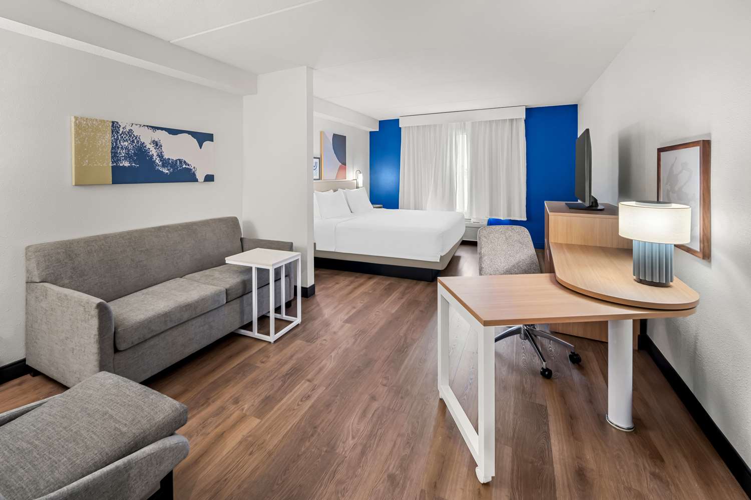spark by hilton woodbridge