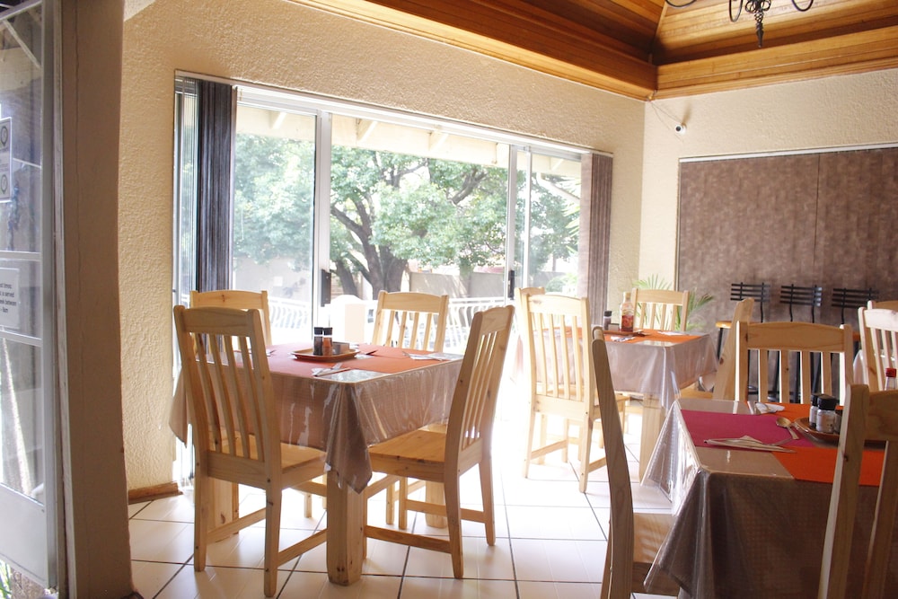 african sky bed and breakfast