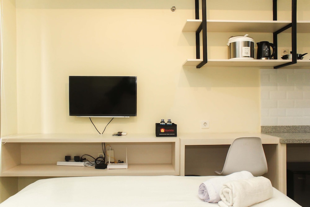 nice and comfort studio apartment at mustika golf residence