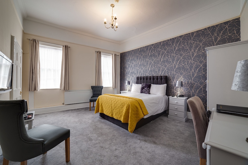 the mount pleasant hotel