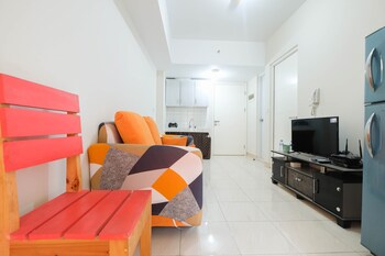 minimalist 2br apartment the springlake summarecon