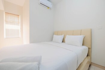 minimalist 2br apartment the springlake summarecon