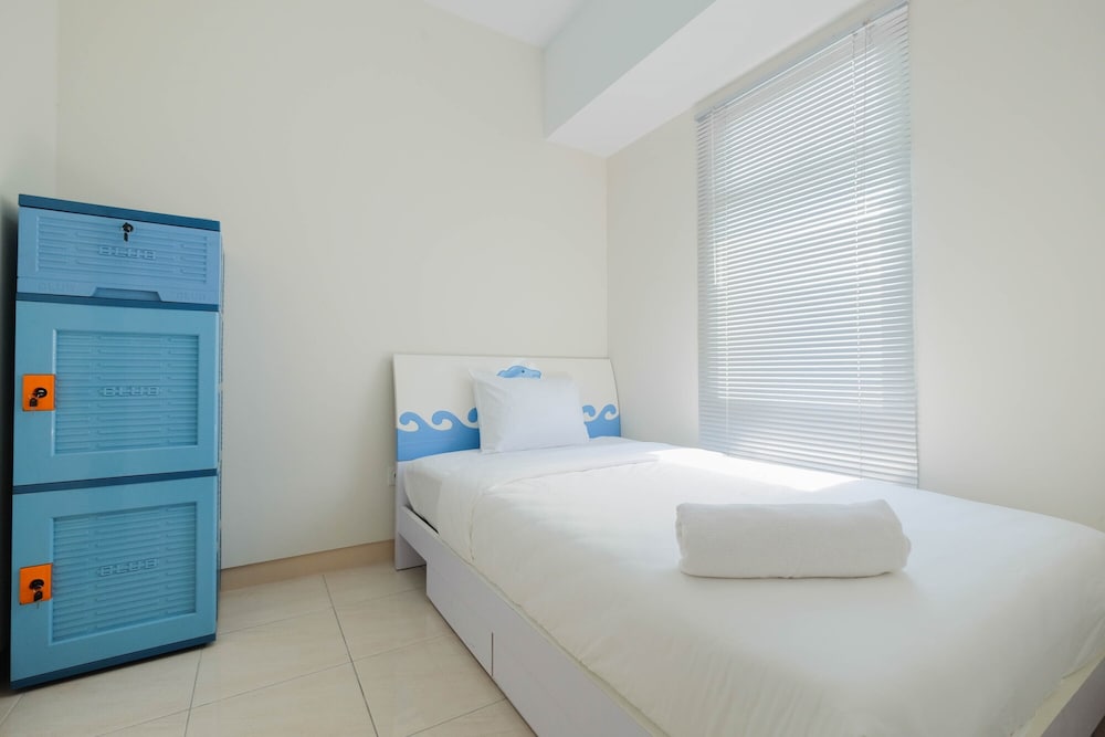 minimalist 2br apartment the springlake summarecon
