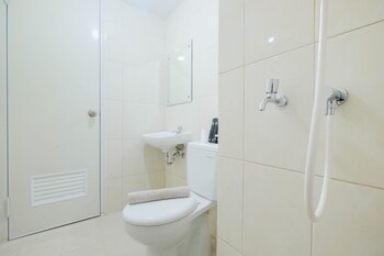 Minimalist 2Br Apartment The Springlake Summarecon,,0 star