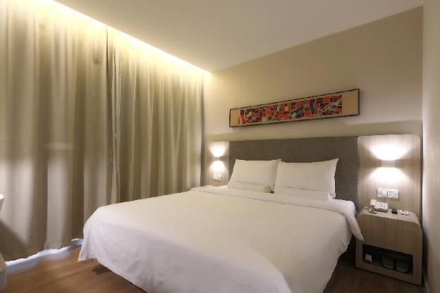 hanting hotel shijiazhuang tiyu nan street