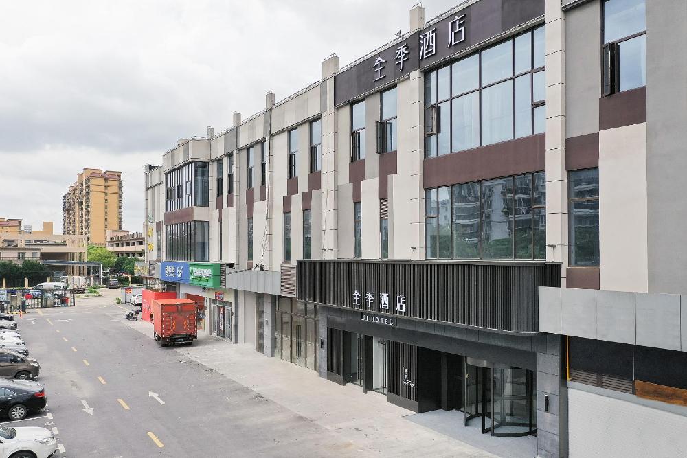 ji hotel cangyuan road shanghai