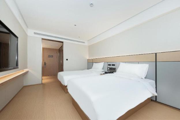 ji hotel cangyuan road shanghai