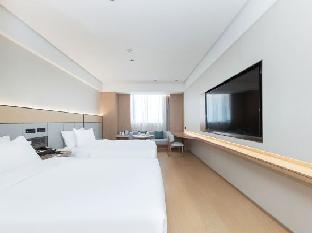 ji hotel cangyuan road shanghai