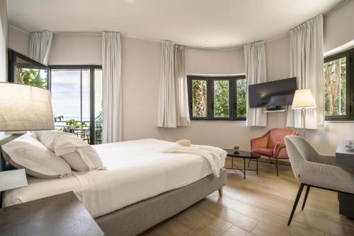 taormina palace hotel 4 stars