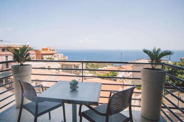 taormina palace hotel 4 stars