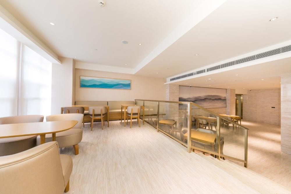 ji hotel kunming chenggong university town