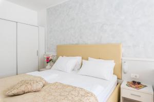 Hotel Hedera,,4 star