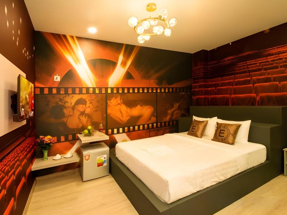 eros hotel 2 love hotel