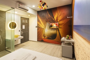 eros hotel 2 love hotel