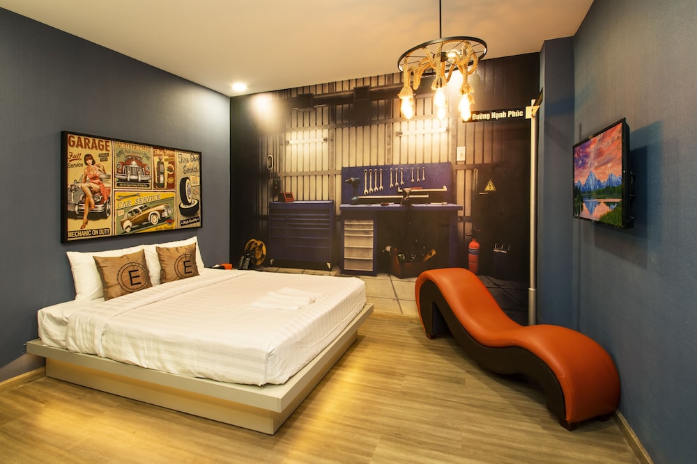 eros hotel 2 love hotel