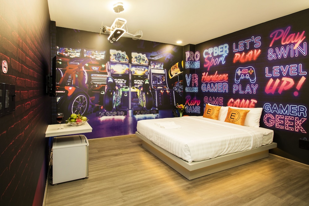 eros hotel 2 love hotel