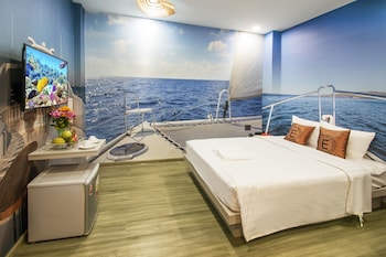 eros hotel 2 love hotel