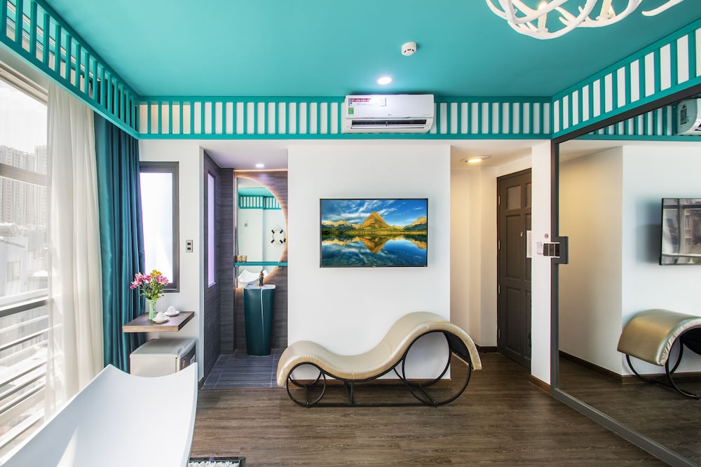 eros hotel 2 love hotel