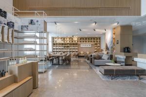 atour hotel ningbo xiangshan binhai avenue