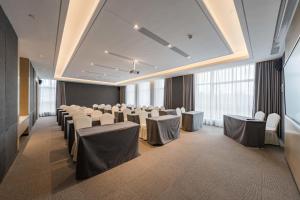 atour hotel ningbo xiangshan binhai avenue