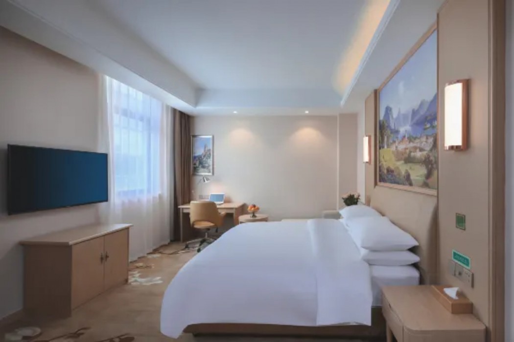 vienna international hotel haian high speed railway station