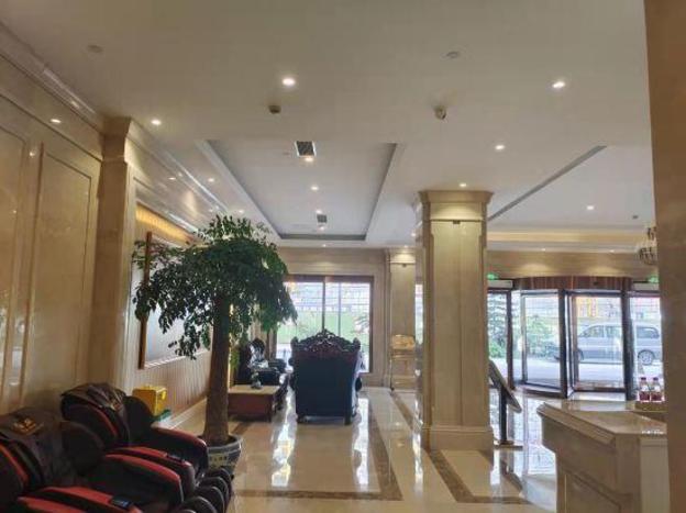 vienna international hotel haian high speed railway station