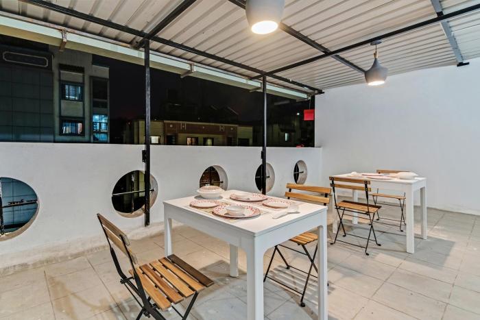 super hotel o saraswati niwas vadgaon budruk