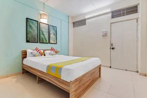 super hotel o saraswati niwas vadgaon budruk