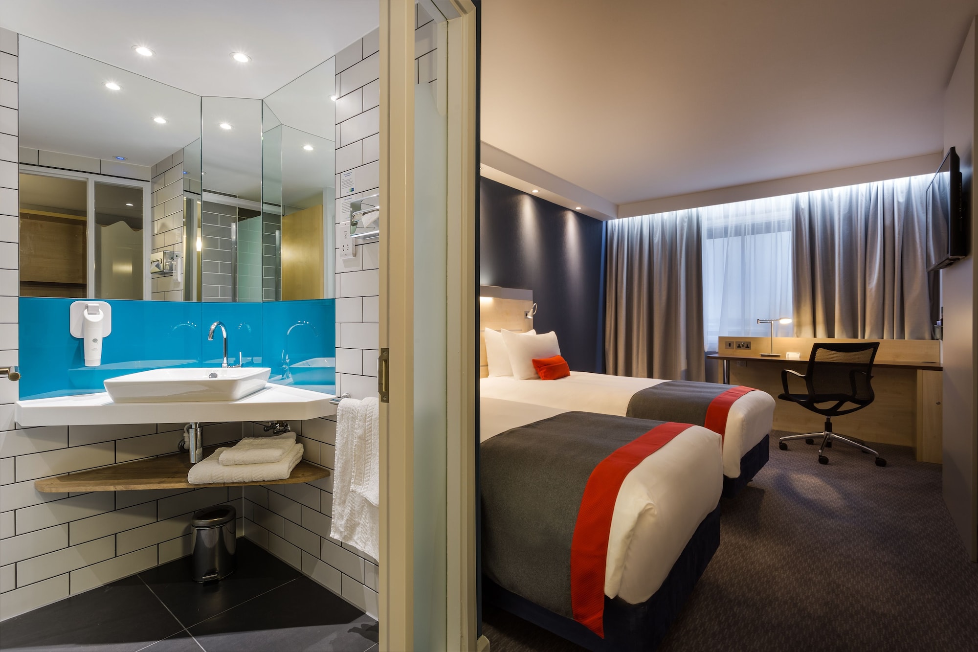 holiday inn express london watford junction by ihg