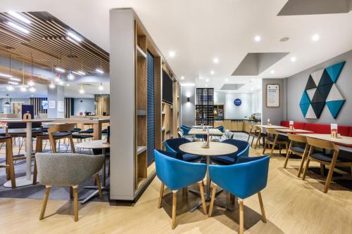 holiday inn express london watford junction by ihg